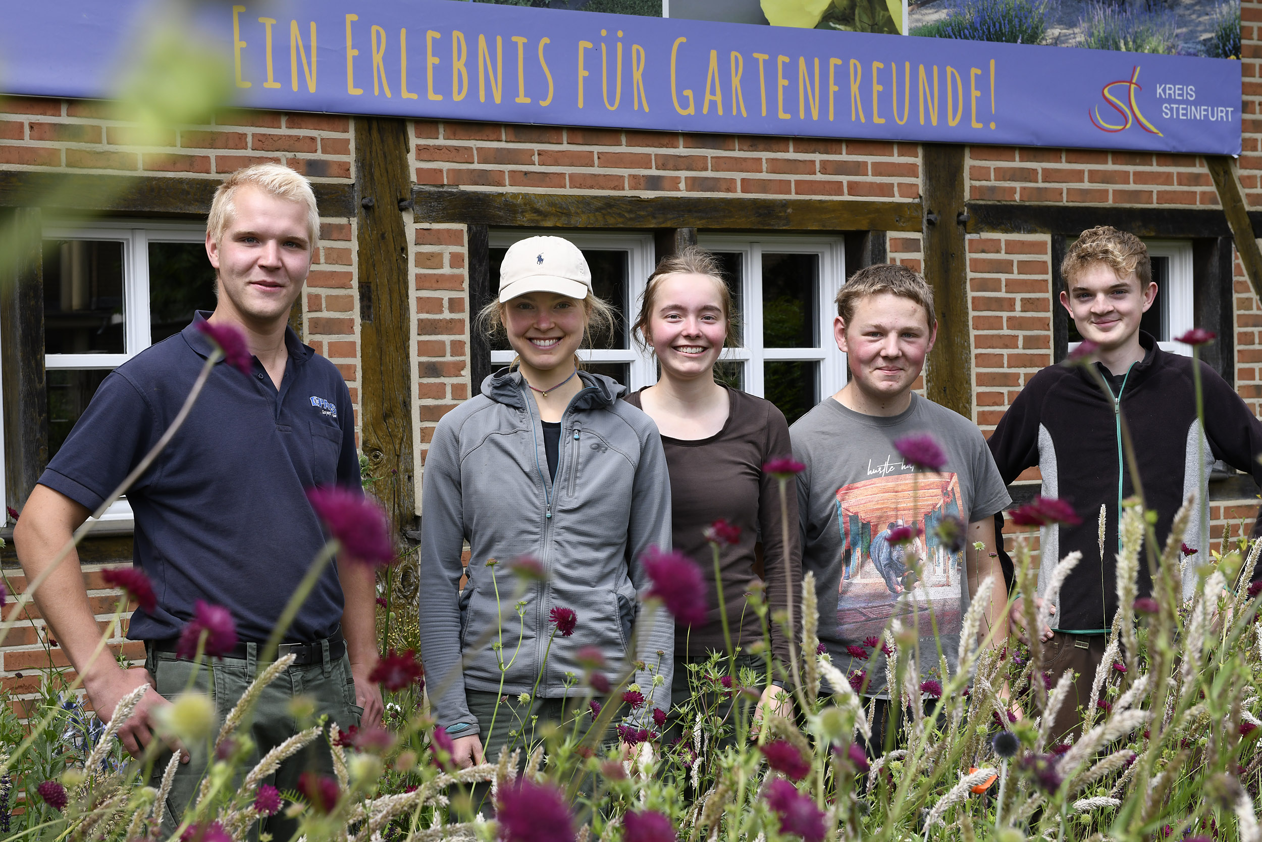 Azubi-Team: Janis, Yola, Marleen, Florian und Dominik